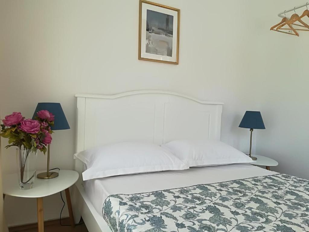 Guesthouse Smart Bucareste Exterior foto